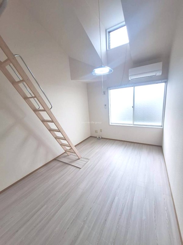 クイーンズK リビング