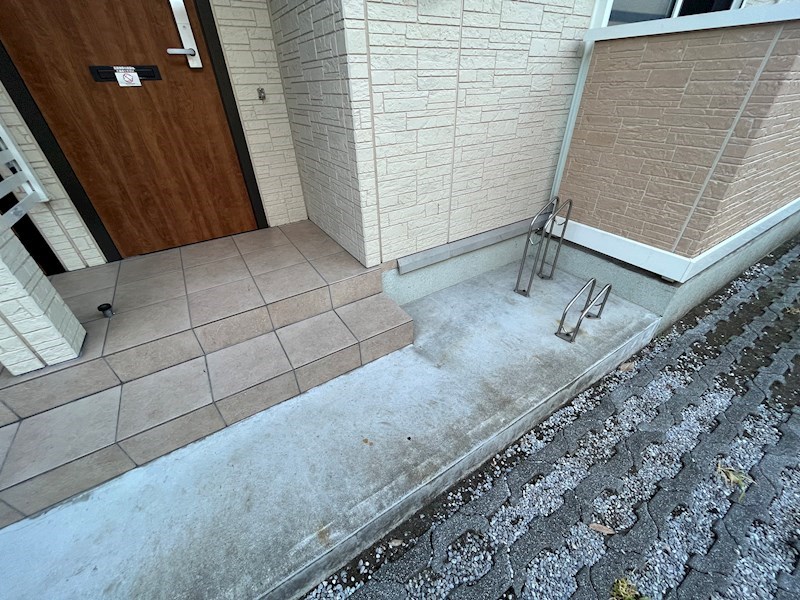 ウエストグリーンみかどＡ棟．Ｃ棟 玄関