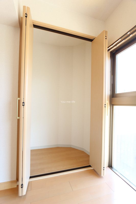 ラトゥール　レジュモー 収納