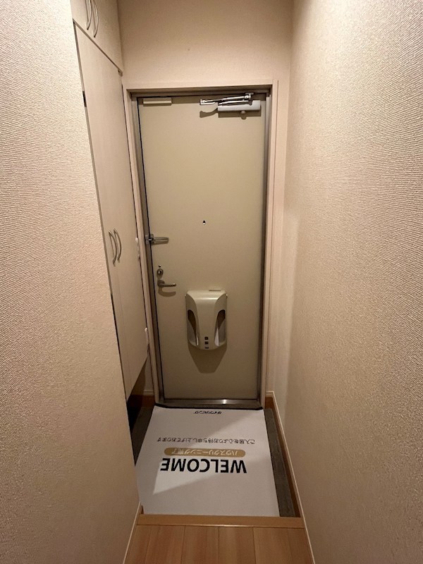 コート　エム 玄関