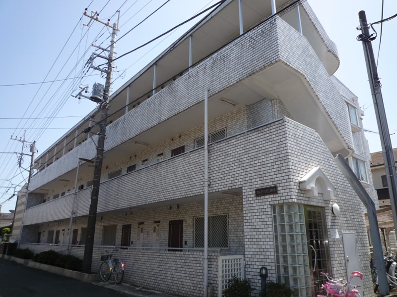 アルテハイム厚木 206号室 外観