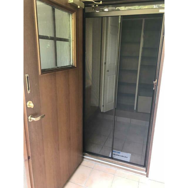 ガーデンハウス榎 玄関