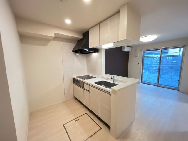 Ｍ&amp;rsquo;ｓ Ｆｏｎｔａｉｎｅ キッチン