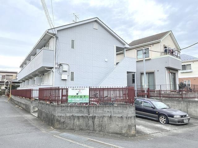 ハイツ山下 102号室 外観
