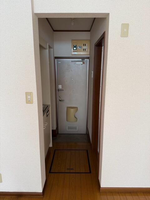 パレーシャル湘南館Ⅲ 玄関