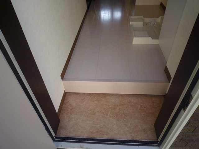 POPOLARE 玄関