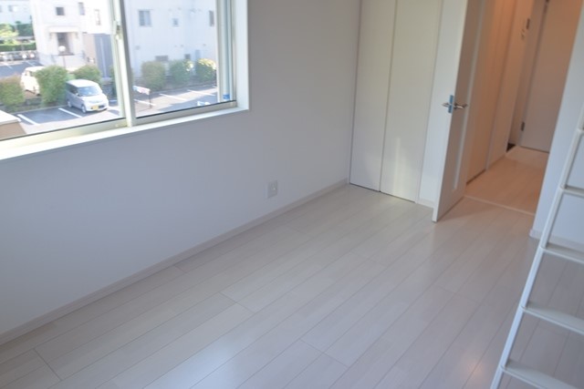 ピュアメゾン秦野南矢名 リビング