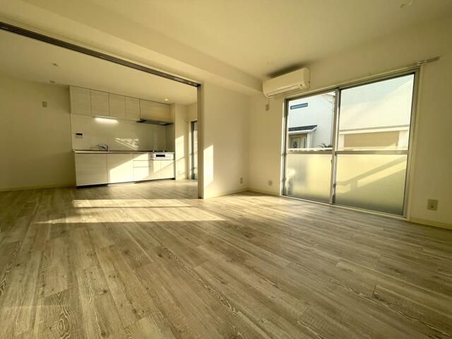 シーサイドテラス茅ケ崎 リビング