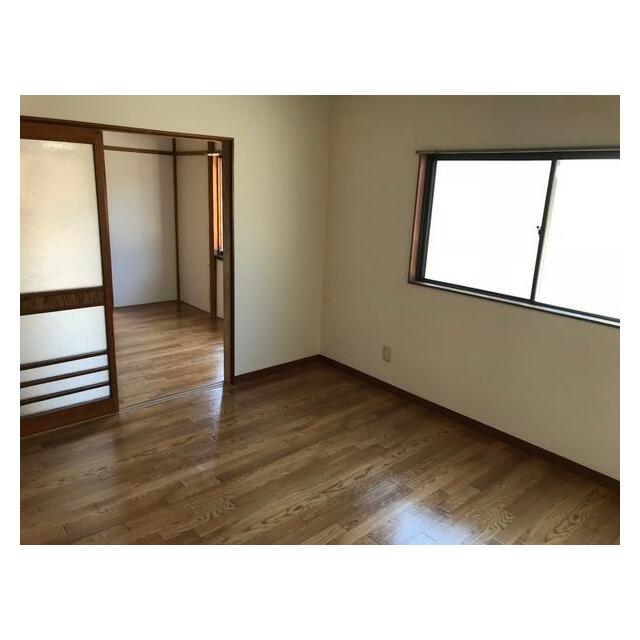 ベッドルーム