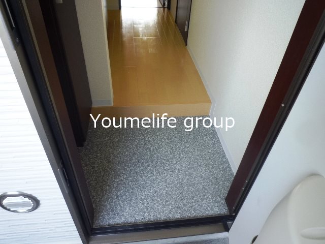 エタニティ京 玄関