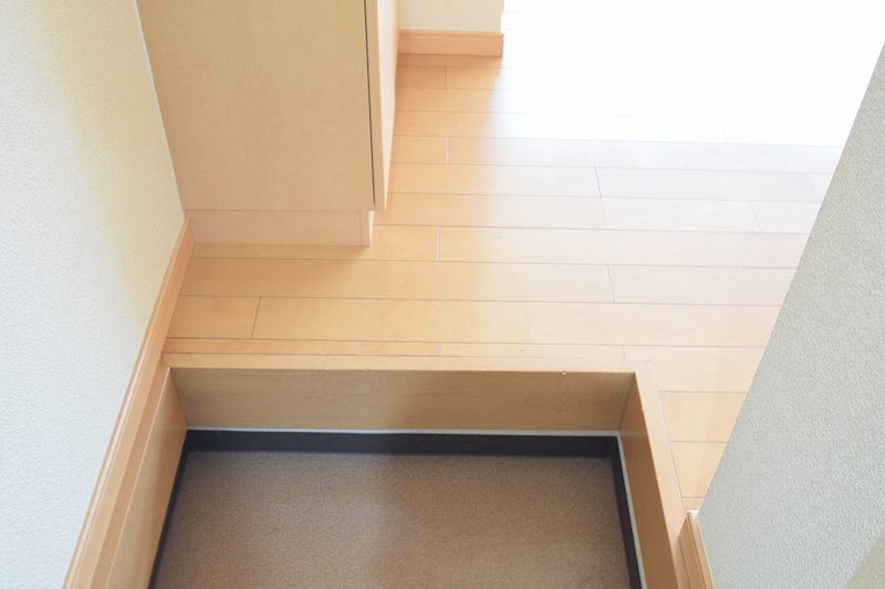 アーバンビュー本町 玄関