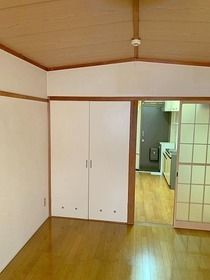 飛鳥井ビル ベッドルーム