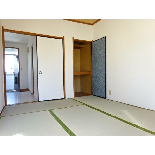 ガーデンシティ壱番館 ベッドルーム