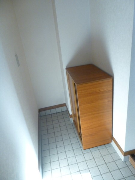 ハピネス杉山 玄関