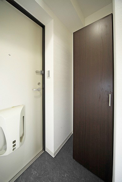 インフィニティ 玄関