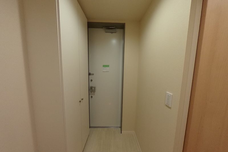 アネシス上星川 玄関