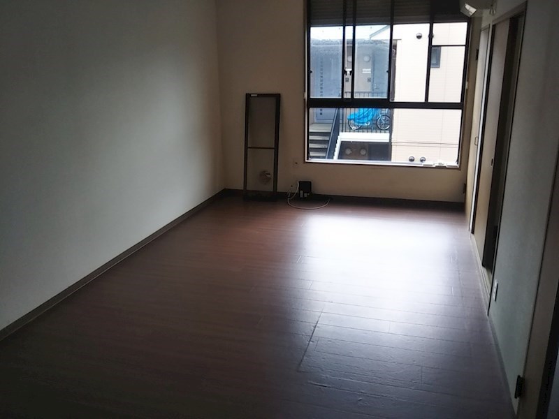 メゾンアイリスF リビング