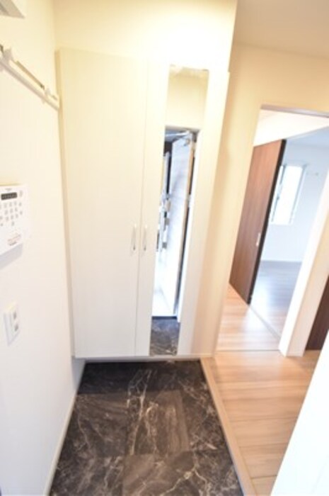 グランドゥールⅡ 玄関