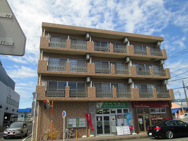 グレース吉川 202号室 外観
