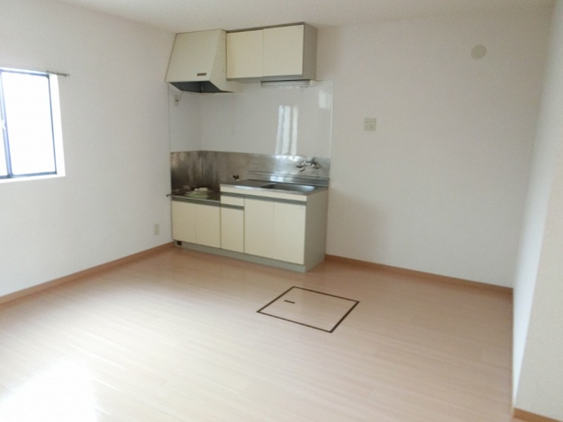 仲居ハイツⅢ リビング