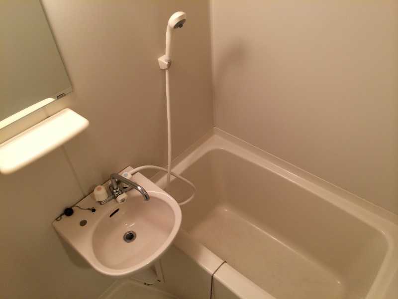 シュガーロックハウス 風呂画像