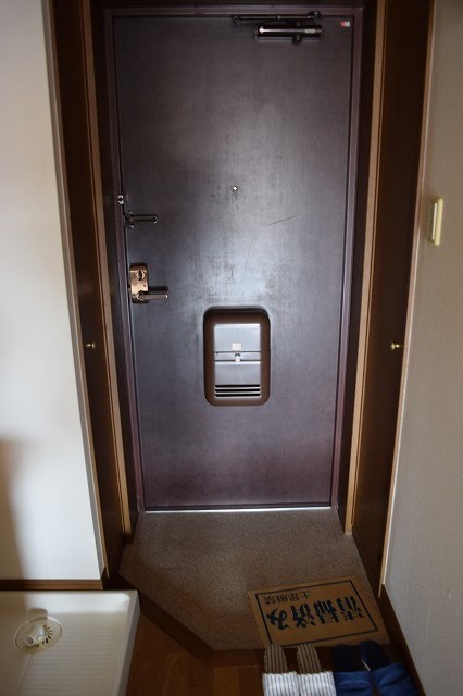 サングレイス湘南 玄関