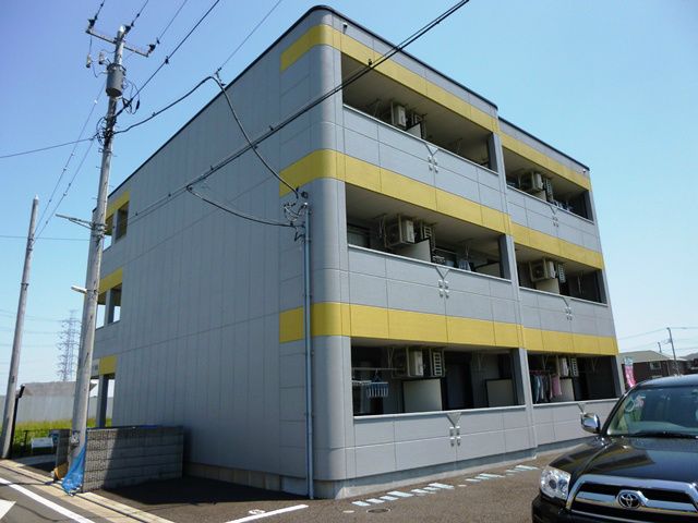 サムスィング成瀬 303号室 外観