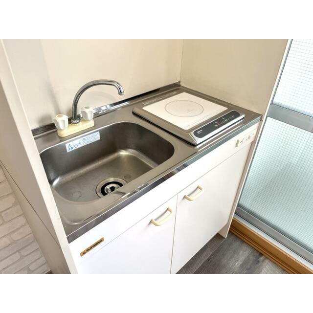 江ノ島シーサイドマンション キッチン