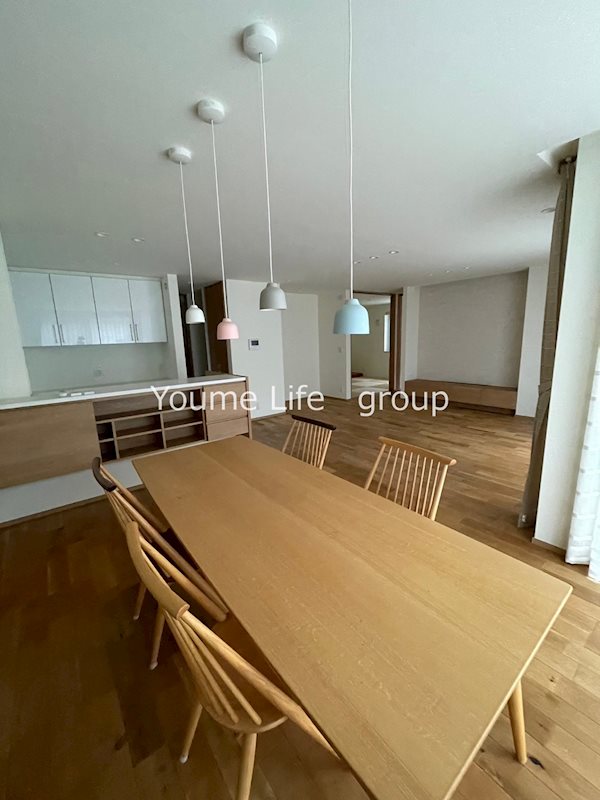 片瀬海岸３丁目貸家 リビング