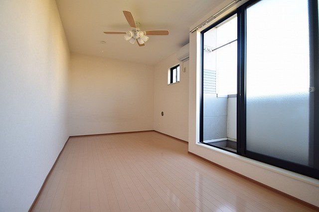 アークサカワ ベッドルーム