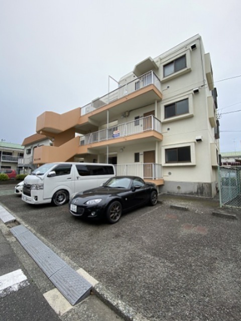 第二メゾン六会 302号室 外観