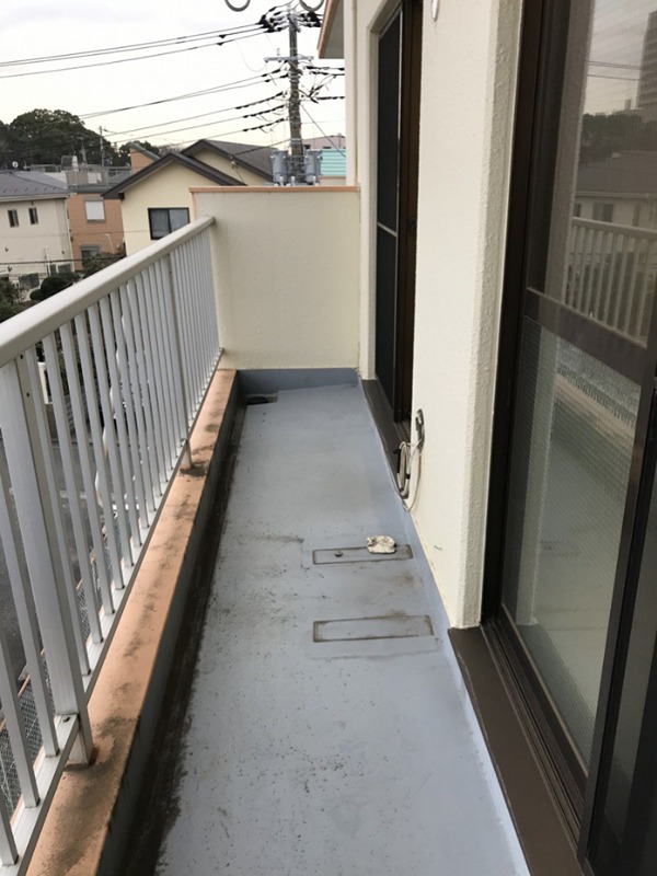 第二メゾン六会 ベランダ