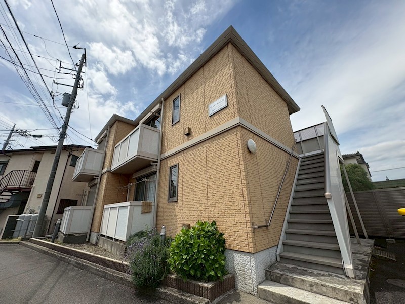 ヴェール・トワ 202号室 外観