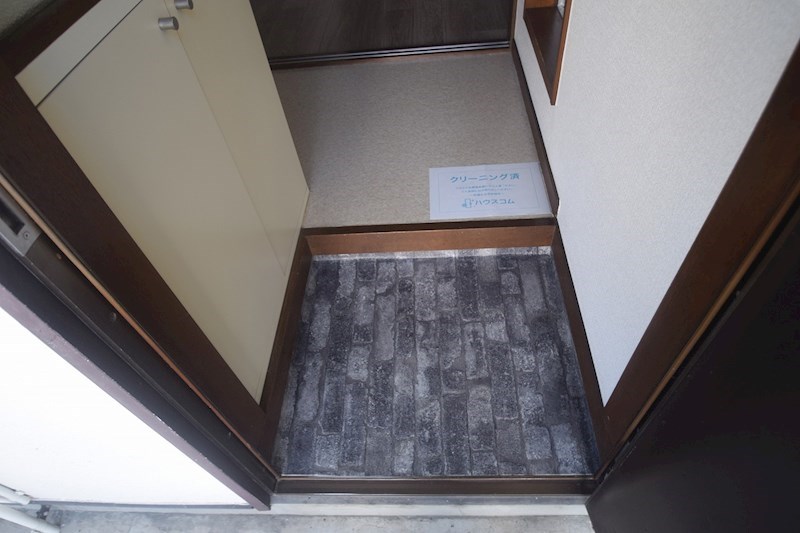 ＹＵハイムＢ棟 玄関