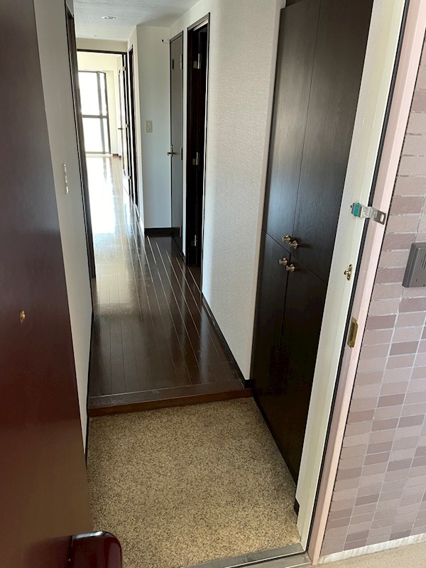 フェリースいずみ中央 玄関