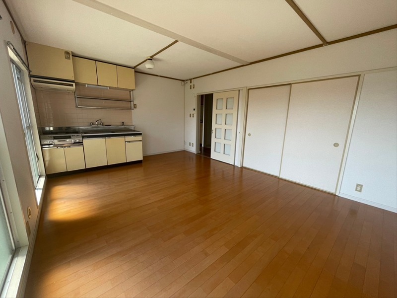 興津ハイツ リビング