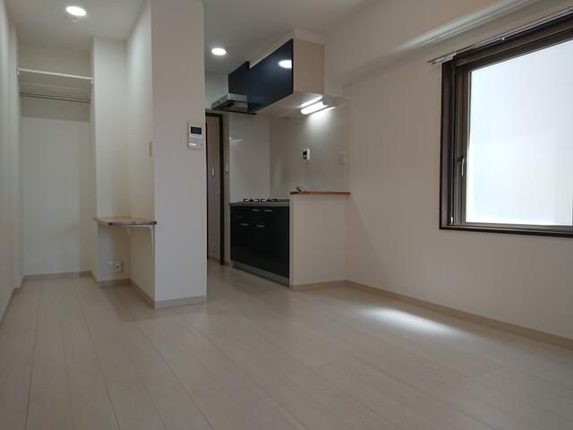 ドマーニ伊勢原 リビング