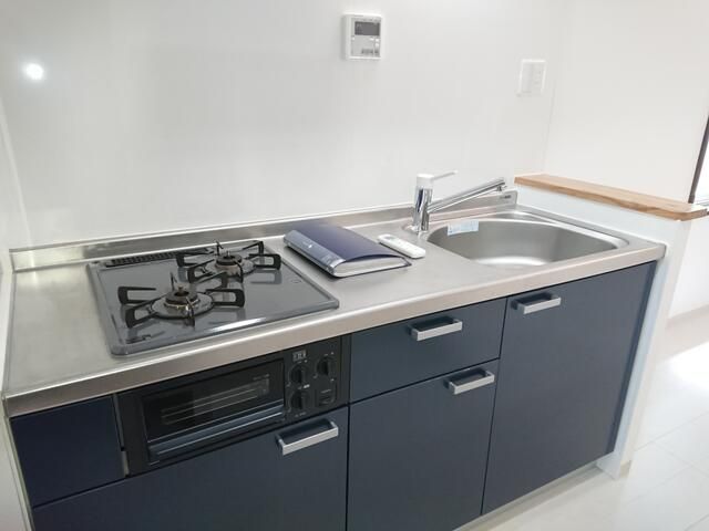 ドマーニ伊勢原 キッチン