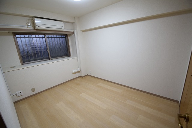 サンプラザ湘南 ベッドルーム