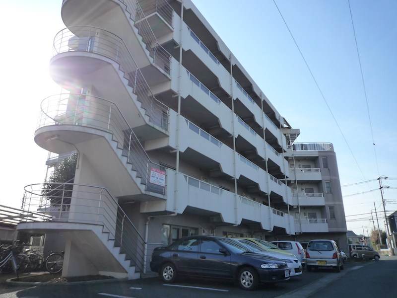 シャロン本厚木 205号室 外観