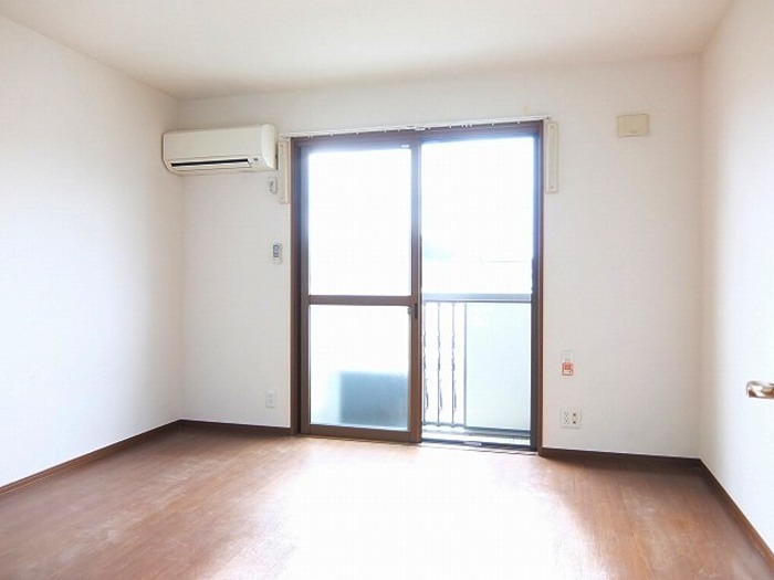 グリーンハウスB リビング