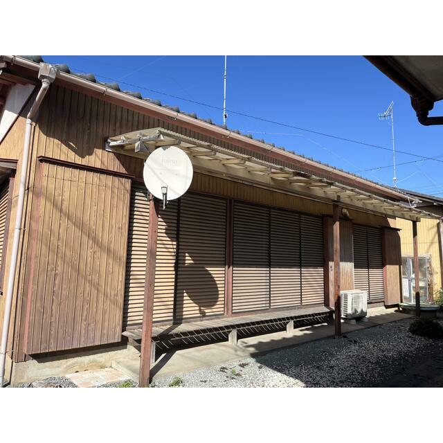 伊沢貸家 外観
