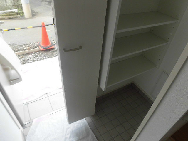 サンフローラ 玄関