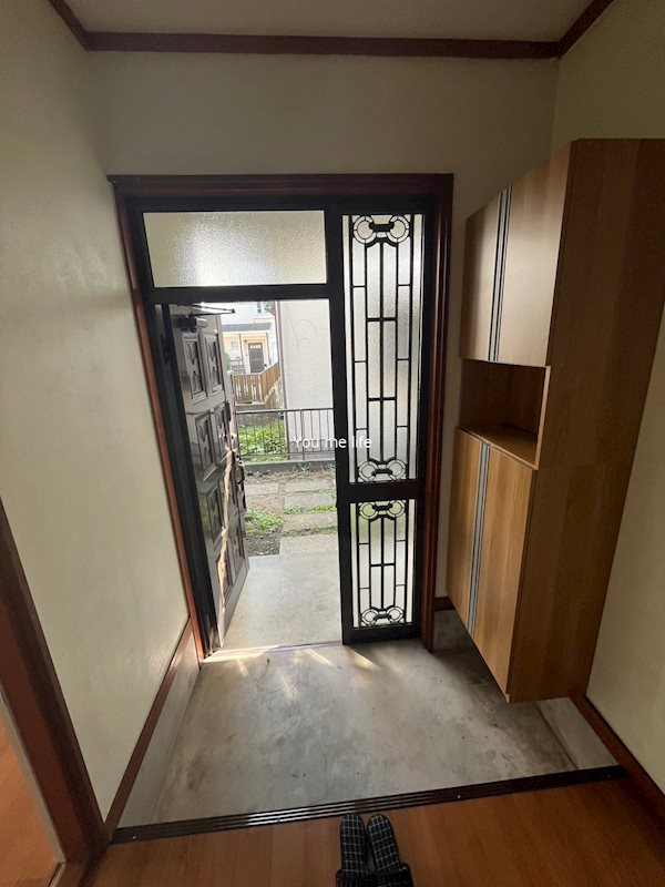 岡本テラス 玄関