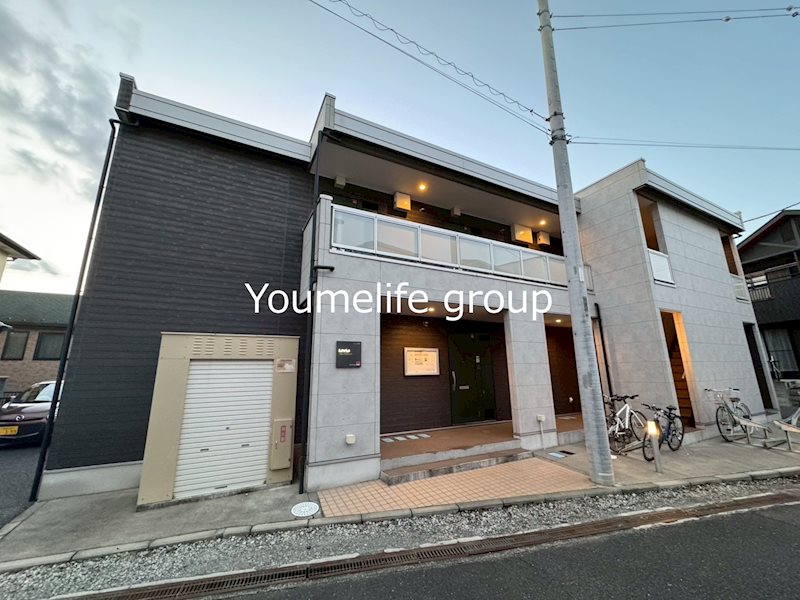 リブリ・アガイティーラ 103号室 外観