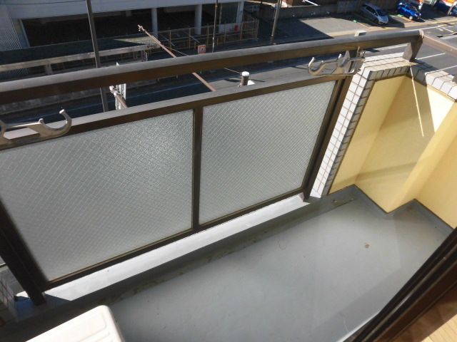 プラーズ追分 ベランダ
