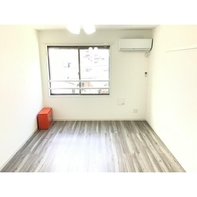 Ｓｕｎ　Ｇｌａｎｚいずみ中央 リビング
