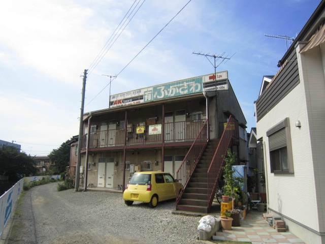 新田ハイツ 外観