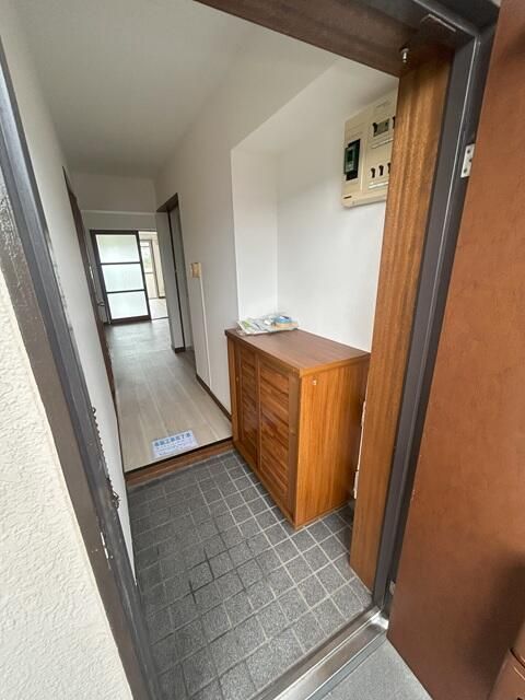 シーサイドハイツ早川 玄関