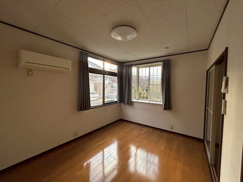 サンシャインホームコジマ リビング